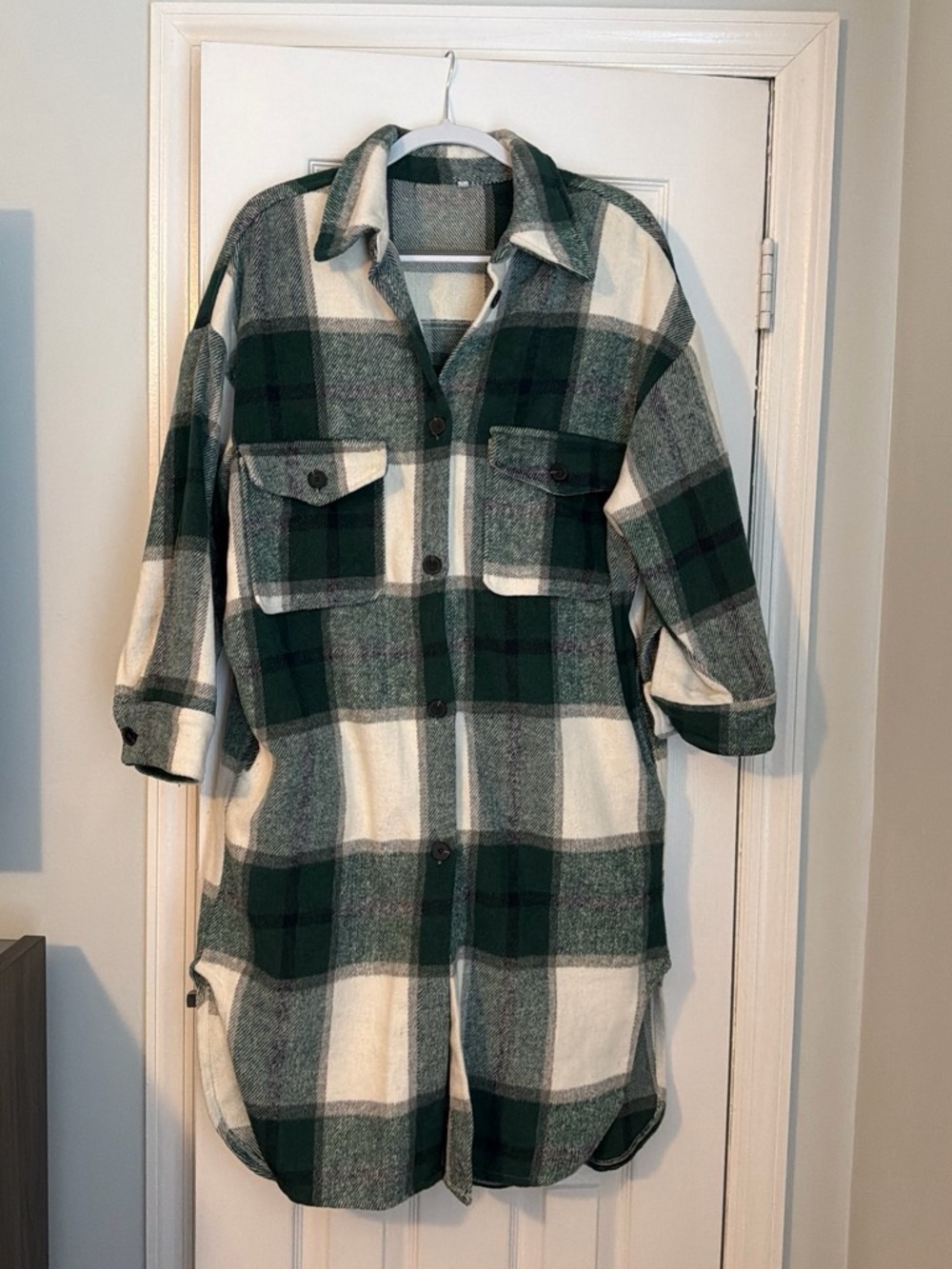 Women's Green & White Plaid Long Shacket Size L